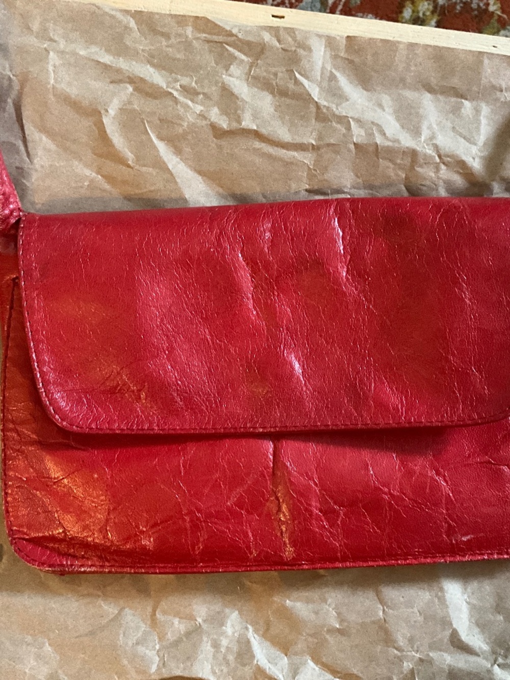Red leather purse by Tonemme, Italy
